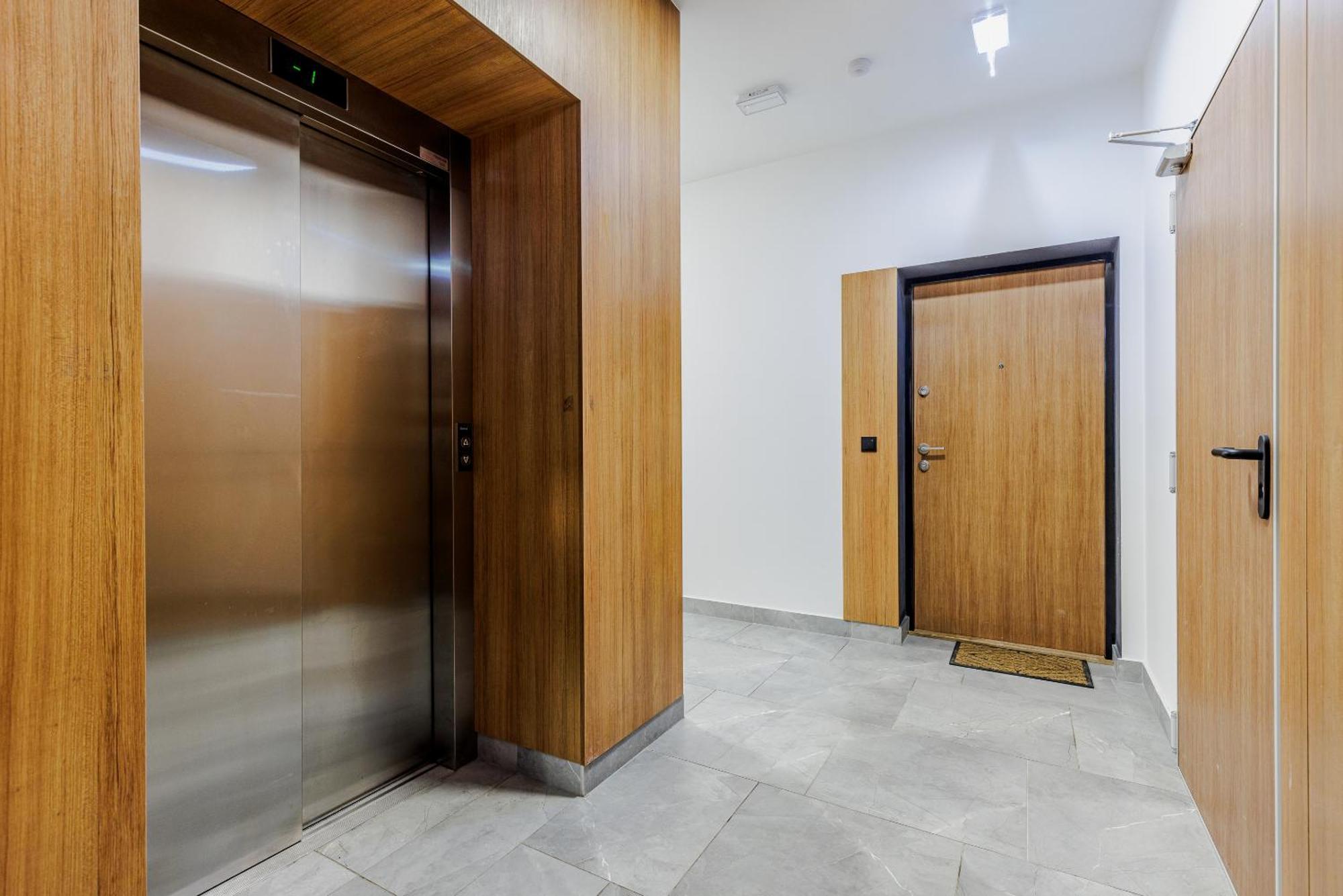 Relax&Comfort New Waw 50 Sqm With Terrace, Garden, Free Parking And Ac Варшава Екстериор снимка