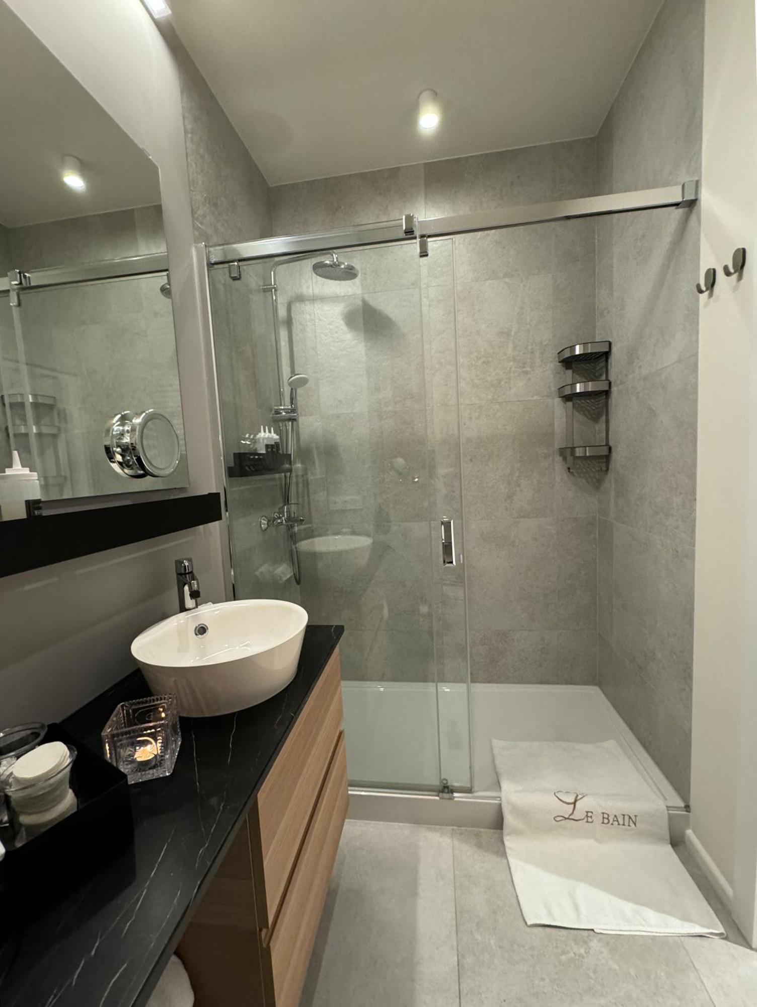 Relax&Comfort New Waw 50 Sqm With Terrace, Garden, Free Parking And Ac Варшава Екстериор снимка