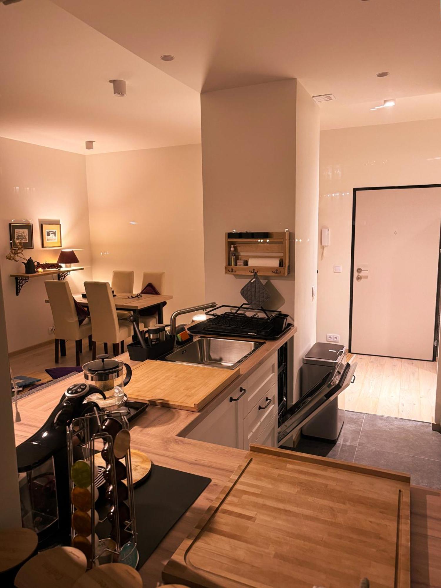Relax&Comfort New Waw 50 Sqm With Terrace, Garden, Free Parking And Ac Варшава Екстериор снимка