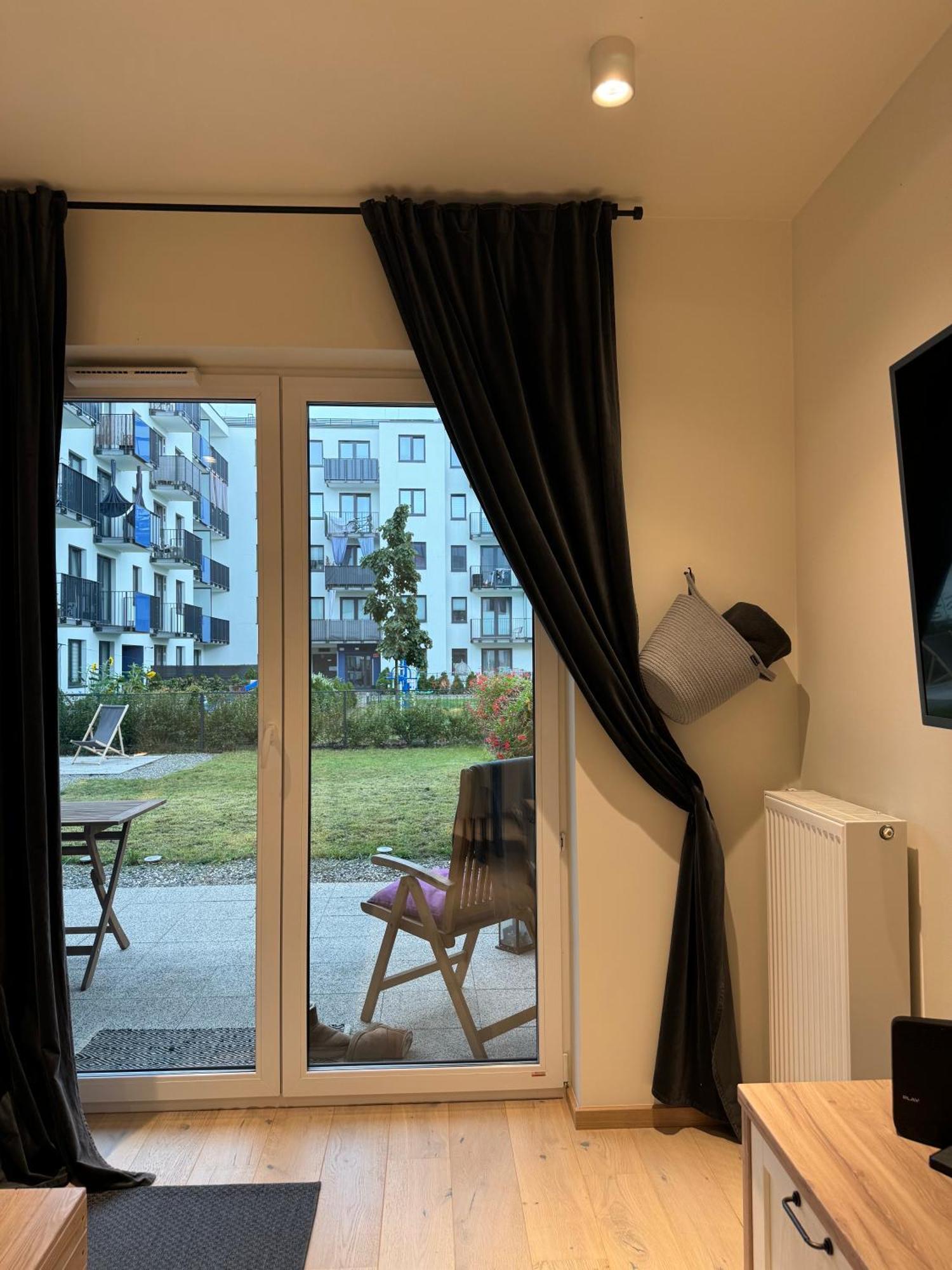 Relax&Comfort New Waw 50 Sqm With Terrace, Garden, Free Parking And Ac Варшава Екстериор снимка