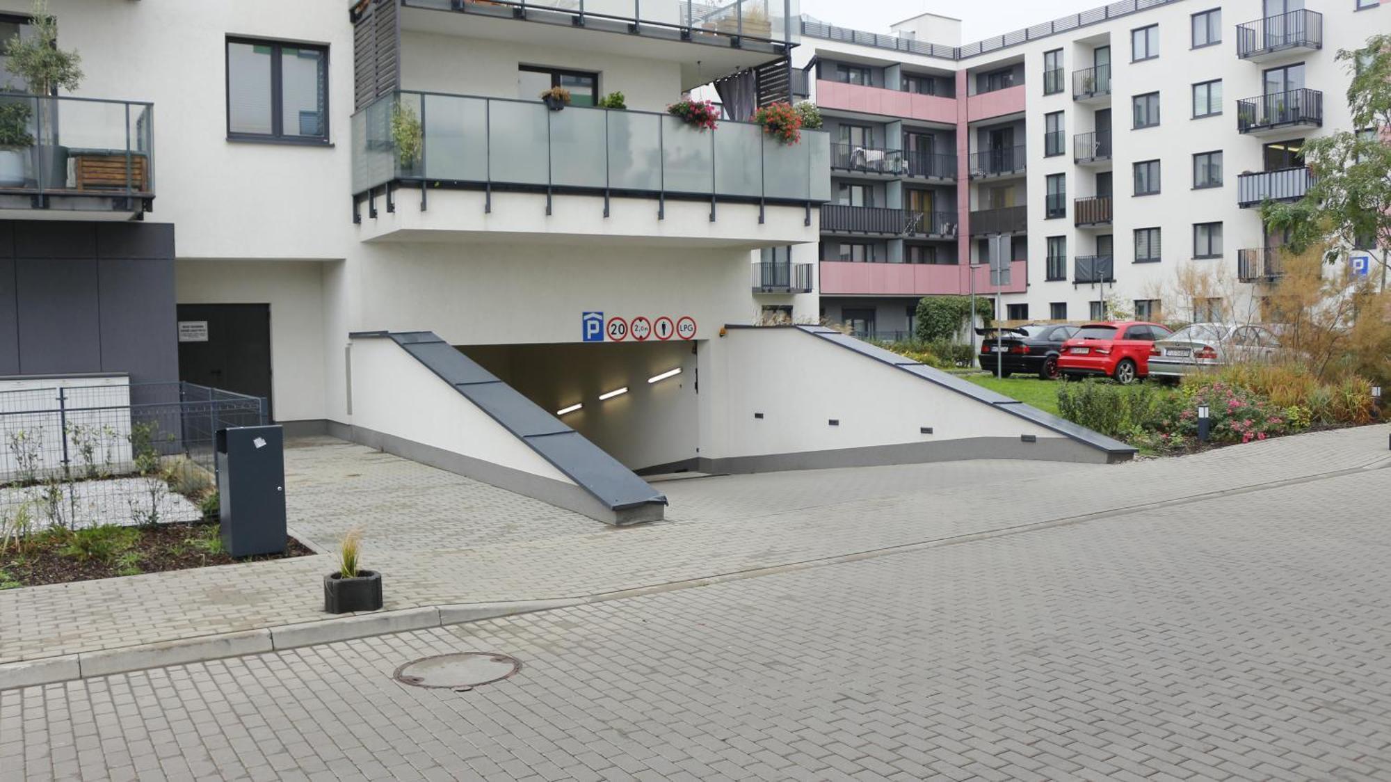 Relax&Comfort New Waw 50 Sqm With Terrace, Garden, Free Parking And Ac Варшава Екстериор снимка